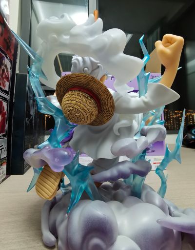 FiguartsZERO [超激战]  航海王 蒙奇·D·路飞 -5档 巨人-