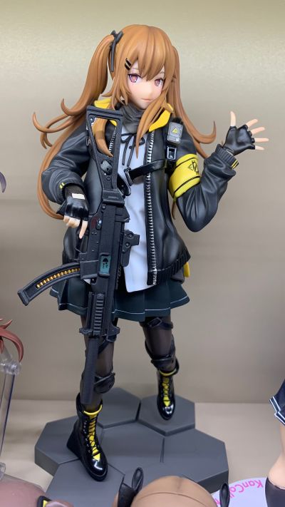 联盟空军航空魔法音乐队 光辉魔女  弗吉尼亚·罗伯逊