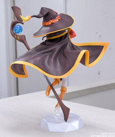 为美好的世界献上爆焰！惠惠