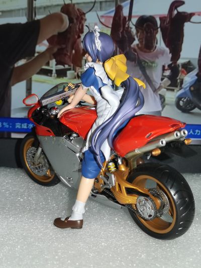 	魔力女管家  安藤まほろ