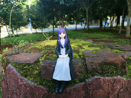 葬送的芙莉莲动画版 压泡面人偶-菲伦-