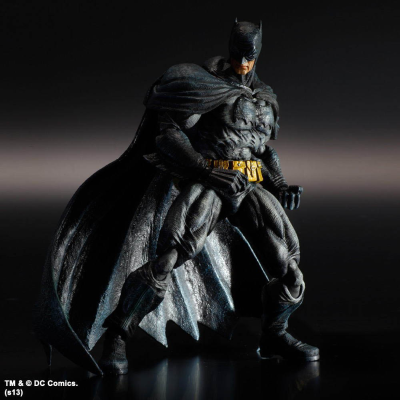 PLAY ARTS 蝙蝠侠（黑暗骑士归来外观） 可动人偶