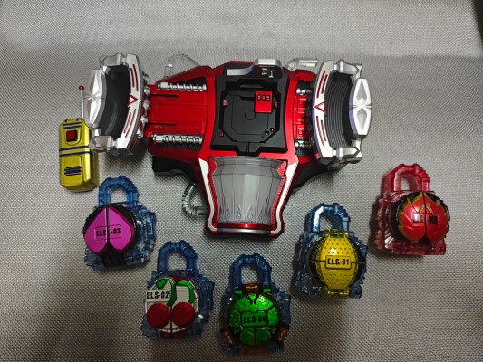 CSM 假面骑士铠武 创世纪驱动器