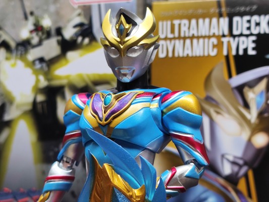 S.H.Figuarts 德凯奥特曼  强劲型