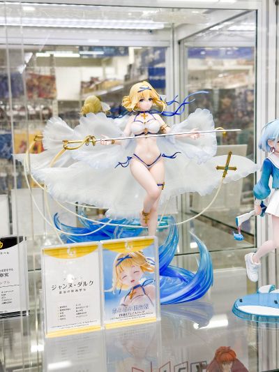 碧蓝航线 圣女贞德 海之圣女