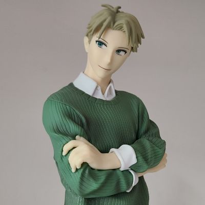 间谍过家家 动画版   Luminasta  劳埃德·福杰 第二片尾服装