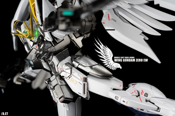 MG 高达基地限定 飞翼高达零式 EW Ka版【钛金质感】