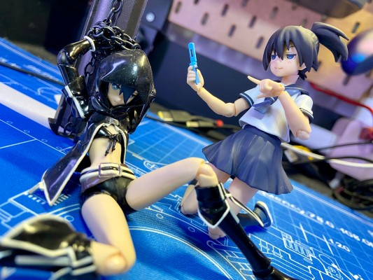 figma #EX-6 黑岩射手 黑衣麻陶