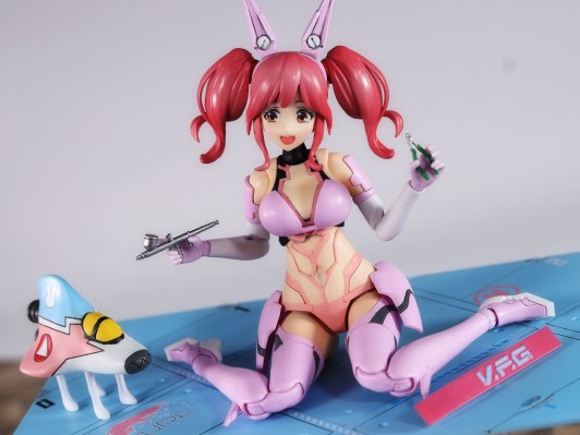 V.F.G. MC-13  超时空要塞DELTA VF-31A 卡伊洛斯 中岛玛基娜