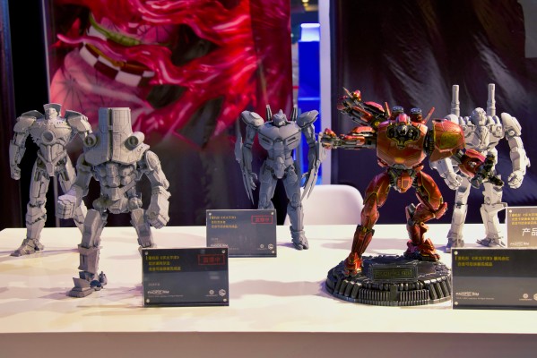 环太平洋 尤里卡突袭者