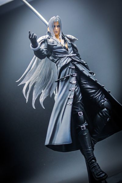 PlayArts改 最终幻想VII アドベントチルドレン 赛菲罗斯