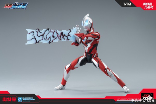 奥特曼光系列 捷德奥特曼（原始形态）