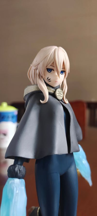 腼腆英雄 斯维塔