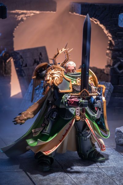 战锤40000 黑暗天使 基因原体 莱昂·艾尔庄森