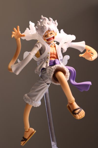 S.H.Figuarts  蒙奇·D·路飞 -5档-