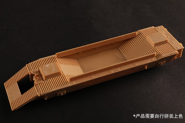 编号:01096 1/72 装甲车辆系列 德BP-42铁道装甲列车坦克运输载卡