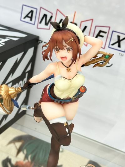 莱莎的炼金工房 ～常暗女王与秘密藏身处～ 莱莎琳·斯托特 夏日冒险装