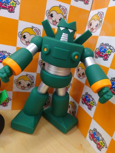 大号SOFVIMATES 蜡笔小新 钢弹勇士 钢达姆机器人