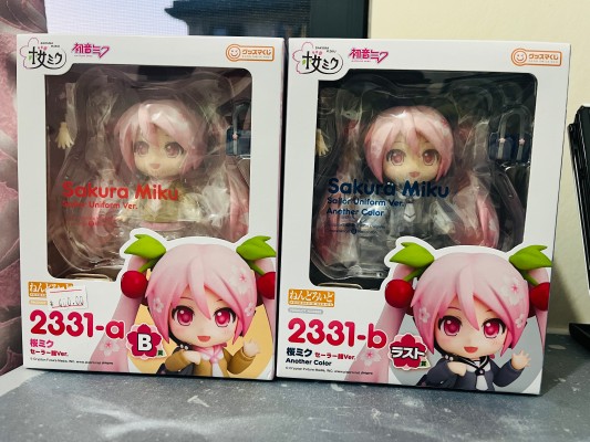 良笑赏 樱花未来2024 终极大奖 粘土人#2331-b 樱花未来（水手服 异色版）