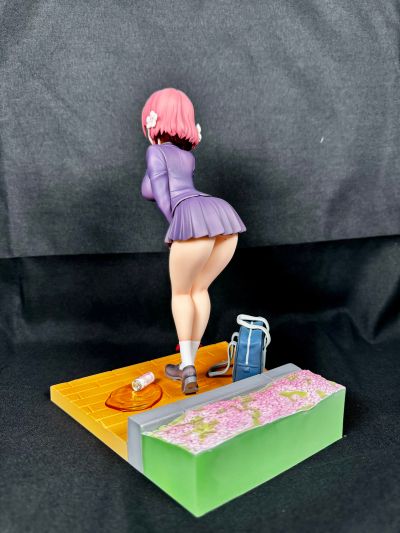 VIVIgnette 超超超超超喜欢你的100个女朋友 花园羽香里