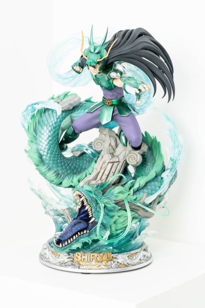 圣斗士星矢 紫龙 全身像