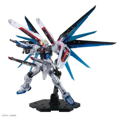 RG 1/144 高达基地限定 ZGMF-X10A 自由高达 Ver.GCP（透明配色版）