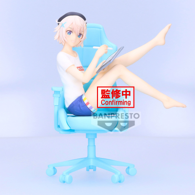 身为VTuber的我因为忘记关台而成了传说 彩真白 玩具人偶