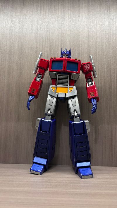 AMK Pro系列 变形金刚：G1 擎天柱