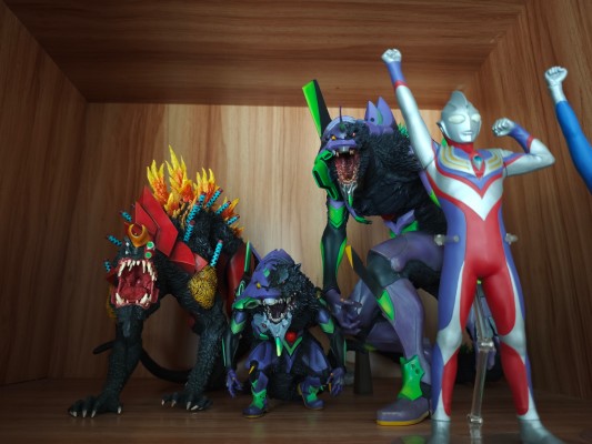 东宝30厘米 哥斯拉大战新世纪福音战士  兽化2号机 哥斯拉模式 新装版