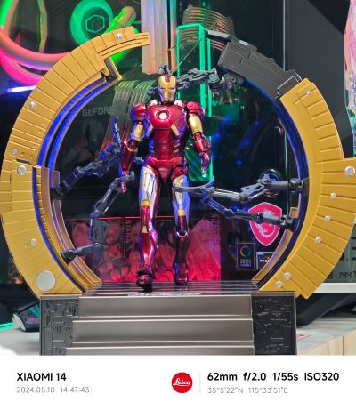 复仇者联盟 钢铁侠 6号装甲 与 环形拆甲台 套装