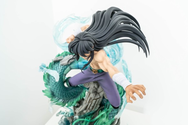 圣斗士星矢 紫龙 全身像