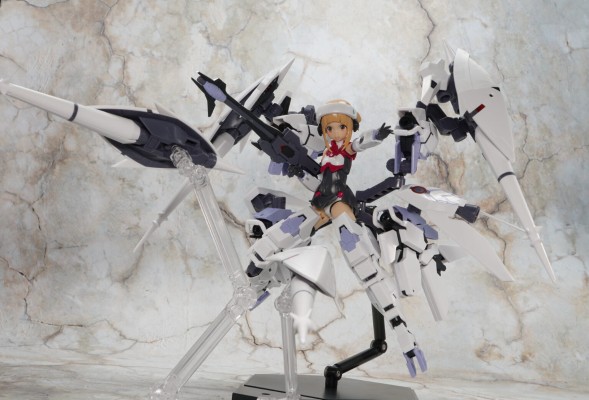 女神装置 机甲爱丽丝 高幡长闲