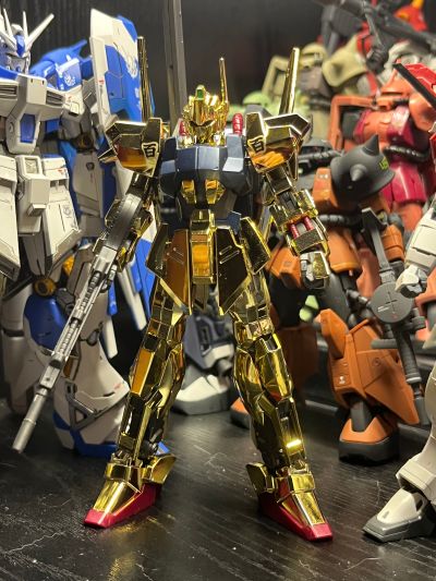 HG 高达基地限定 机动战士Z高达 百式[金色电镀版]