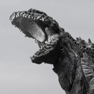 S.H.MonsterArts  哥斯拉（2016） 第四形态 新·哥斯拉：黑白版