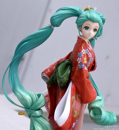 初音未来 回首美人图