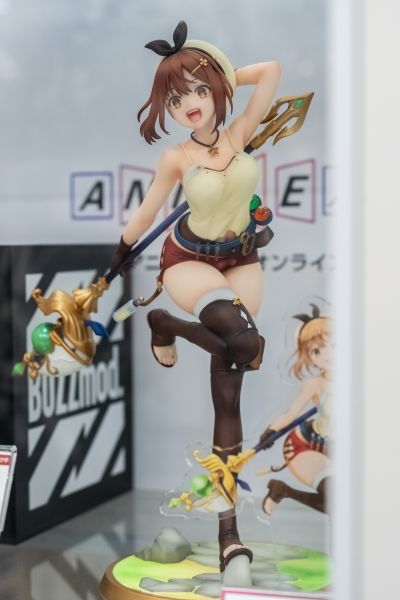 莱莎的炼金工房 ～常暗女王与秘密藏身处～ 莱莎琳·斯托特 夏日冒险装