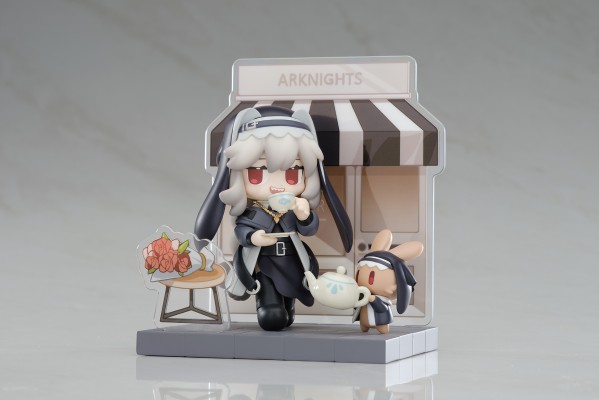 明日方舟 来份甜点Q版系列 幽灵鲨