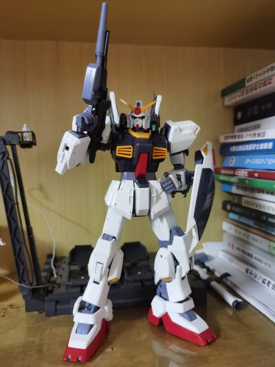 MG 1/100 高达Mk-II Ver.2.0 エゥーゴ