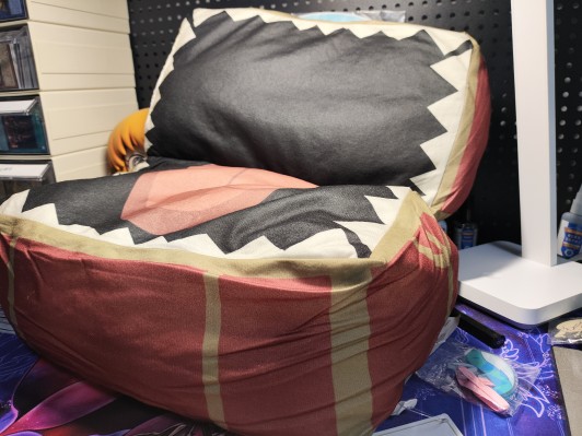 PtZ 葬送的芙莉莲 巨型宝箱怪抱枕