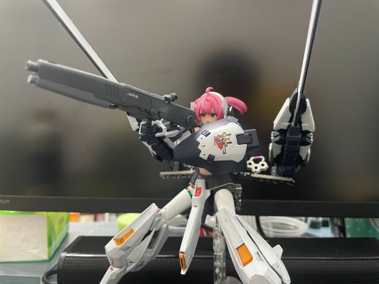 HGUC ADVANCE OF Z 提坦斯的旗下 RX-124 TR-6高达·海兹尔二号机