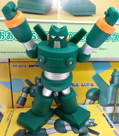 大号SOFVIMATES 蜡笔小新 钢弹勇士 钢达姆机器人