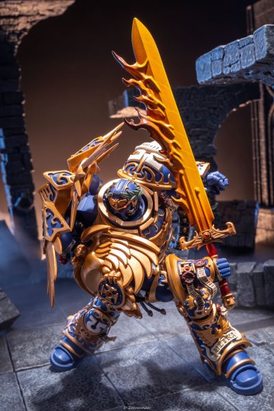 战锤40000 极限战士 基因原体罗保特·基里曼