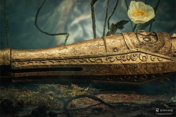 艾尔登法环 玛莲妮亚的臂甲仿制品