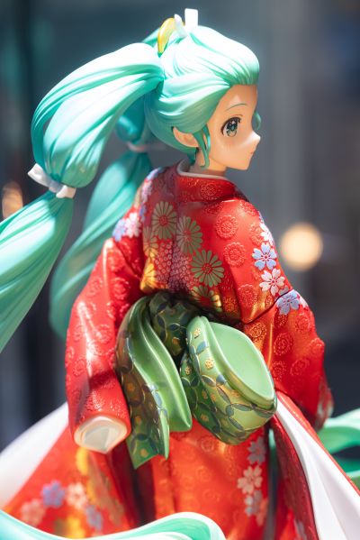 初音未来 回首美人图