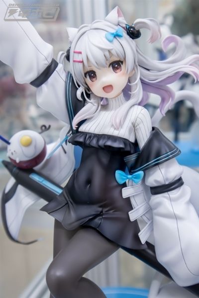 夏芽依璃 1/7比例手办