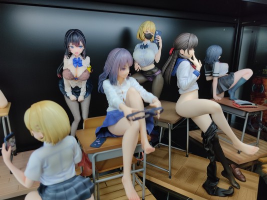 淋湿的风纪委员 追视眼