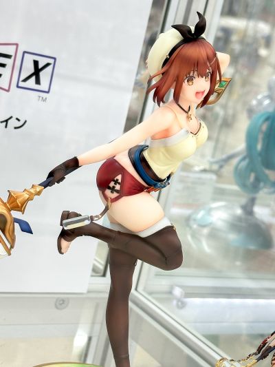 莱莎的炼金工房 ～常暗女王与秘密藏身处～ 莱莎琳·斯托特 夏日冒险装