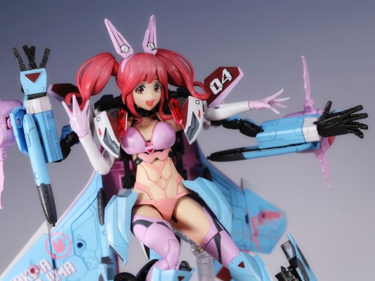 V.F.G. MC-13  超时空要塞DELTA VF-31A 卡伊洛斯 中岛玛基娜