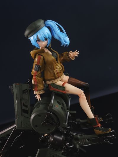 六角机牙 (HG019) 稻草人