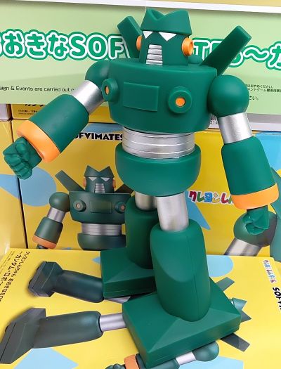 大号SOFVIMATES 蜡笔小新 钢弹勇士 钢达姆机器人